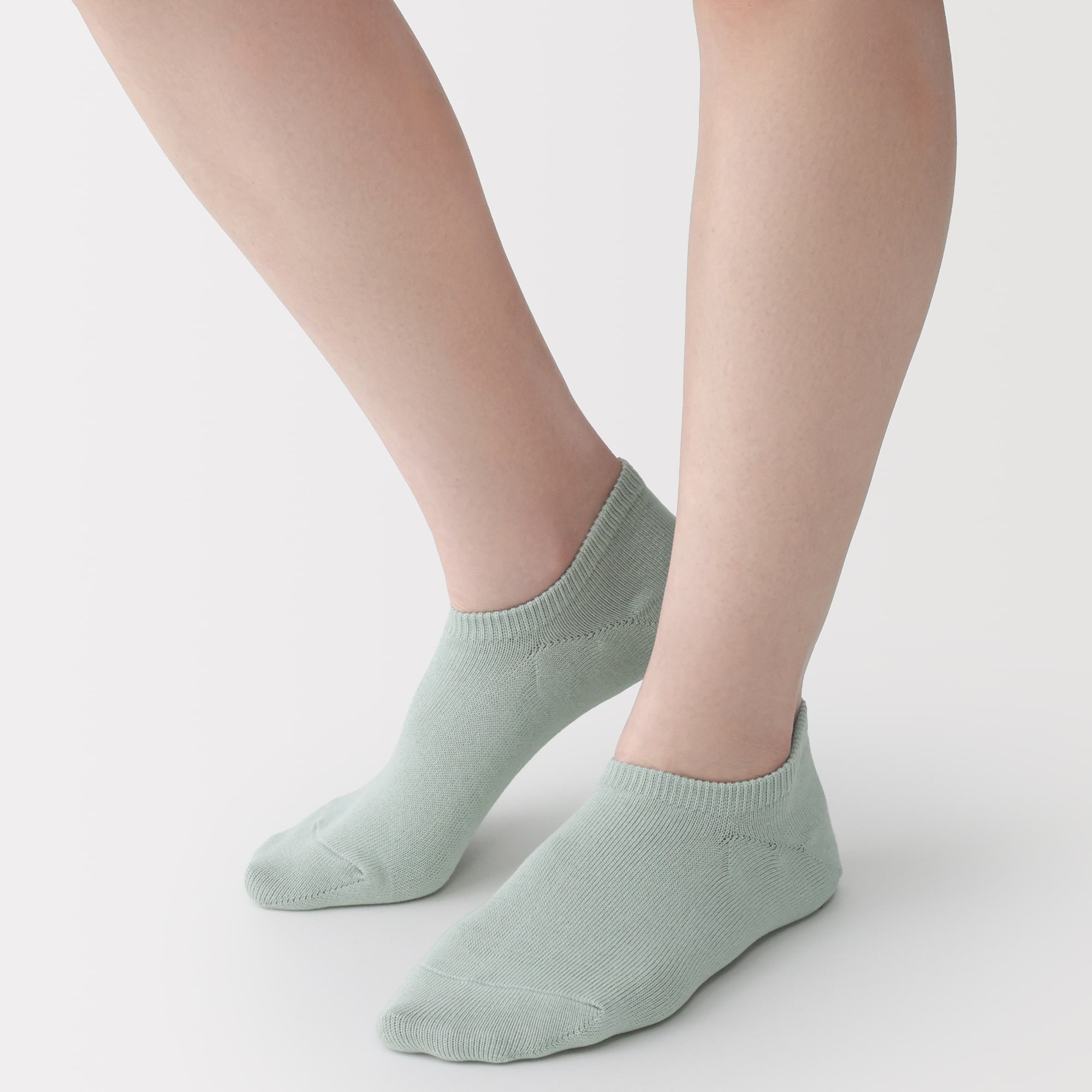 婦人　足なり直角　スニーカーイン