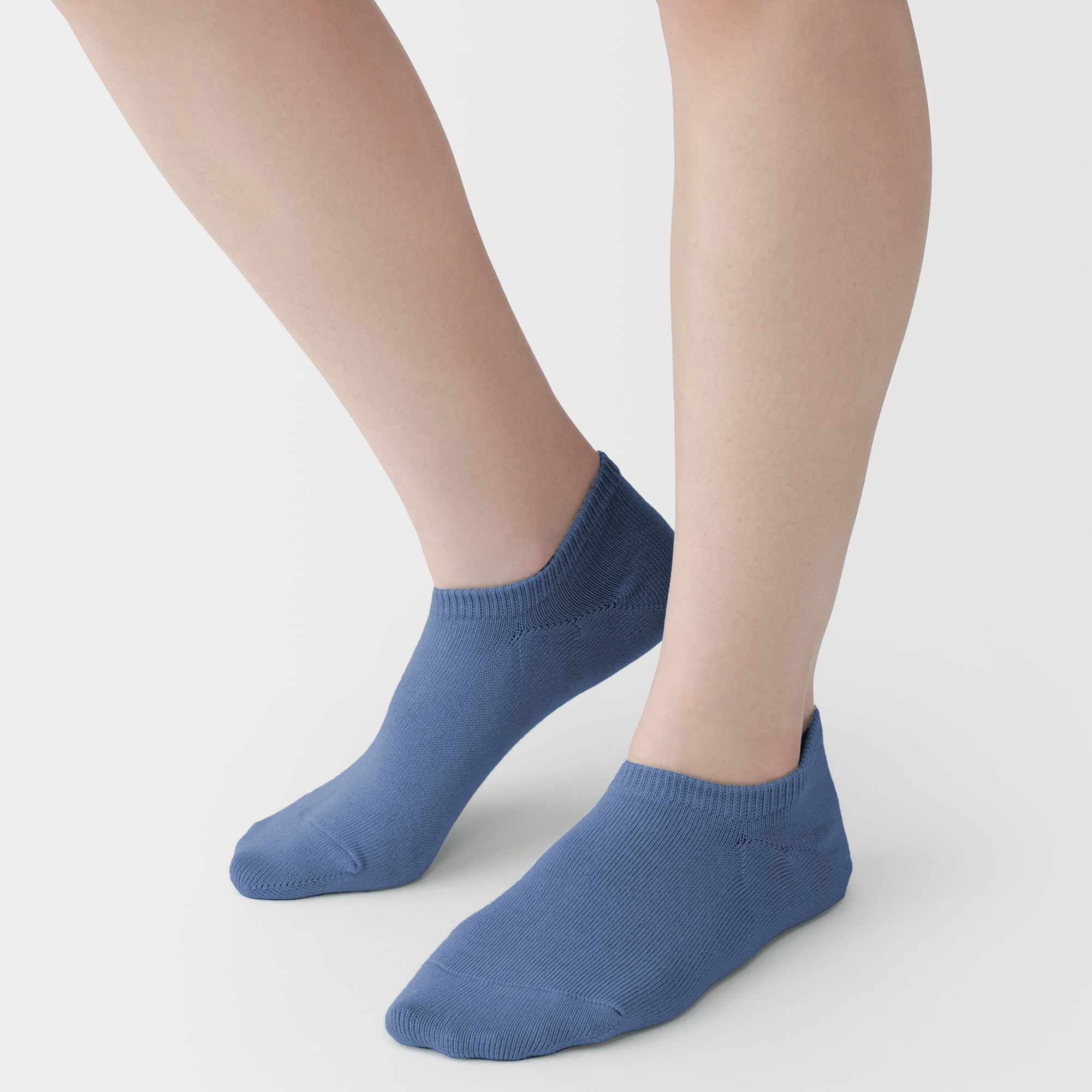 婦人　足なり直角　スニーカーイン