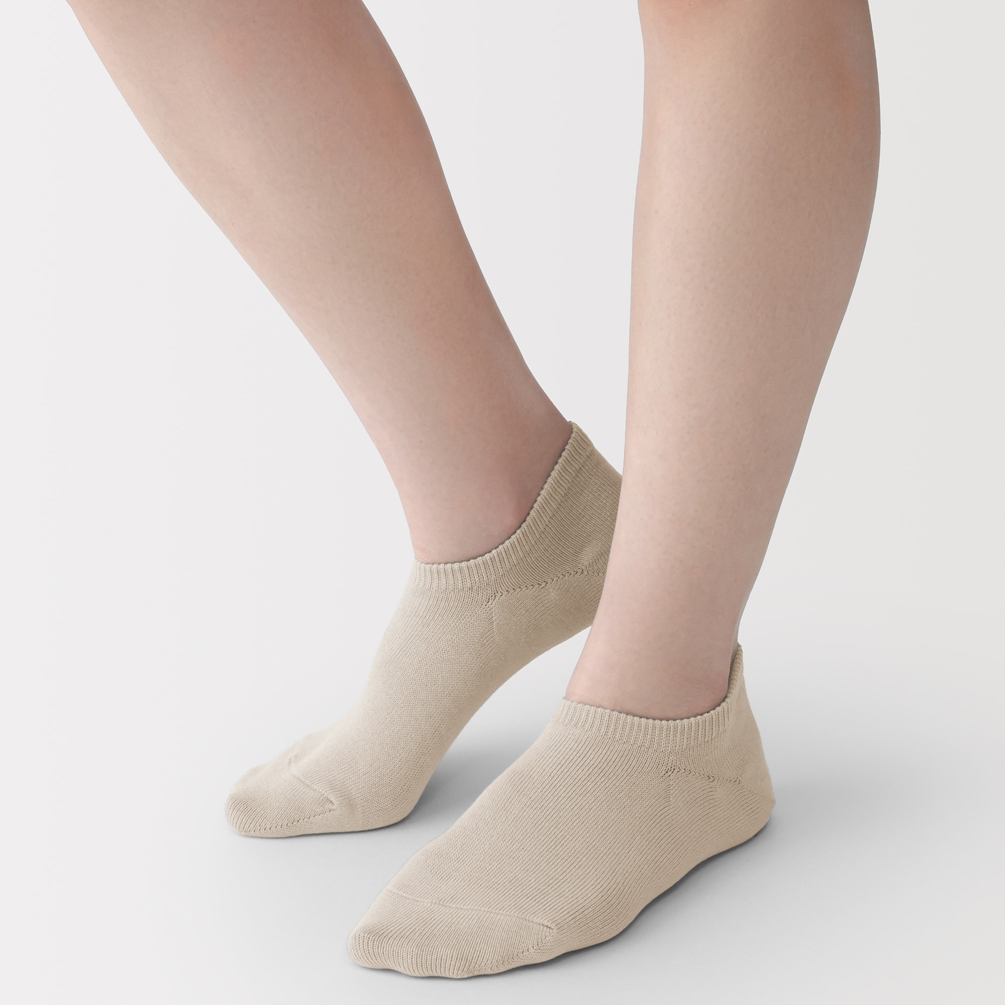 婦人　足なり直角　スニーカーイン