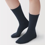 婦人　足なり直角　履き口やわらか　足首に沿う靴下（ＣＮ）