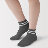 婦人　足なり直角　履き口やわらか　パイル編み　ショート丈靴下（細ライン）