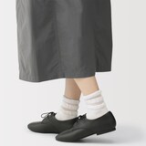 婦人　足なり直角　履き口やわらか　レーヨン混薄手フリル　ショート丈靴下