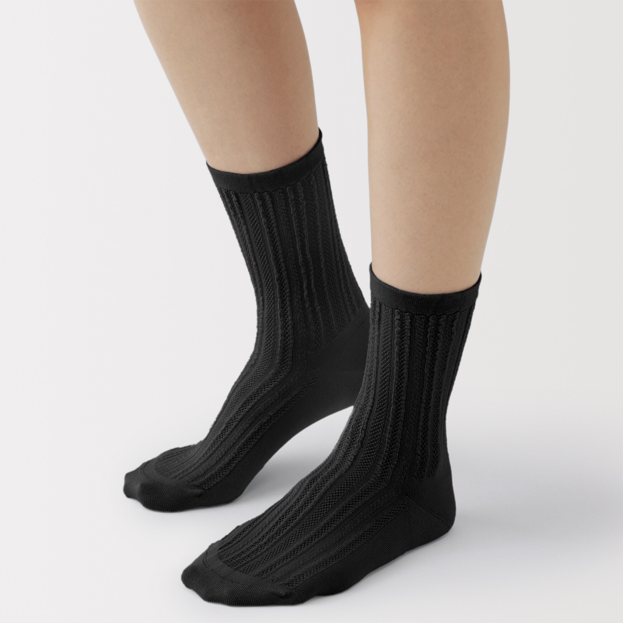 婦人　足なり直角　履き口やわらか　レーヨン混薄手　透かし編み靴下