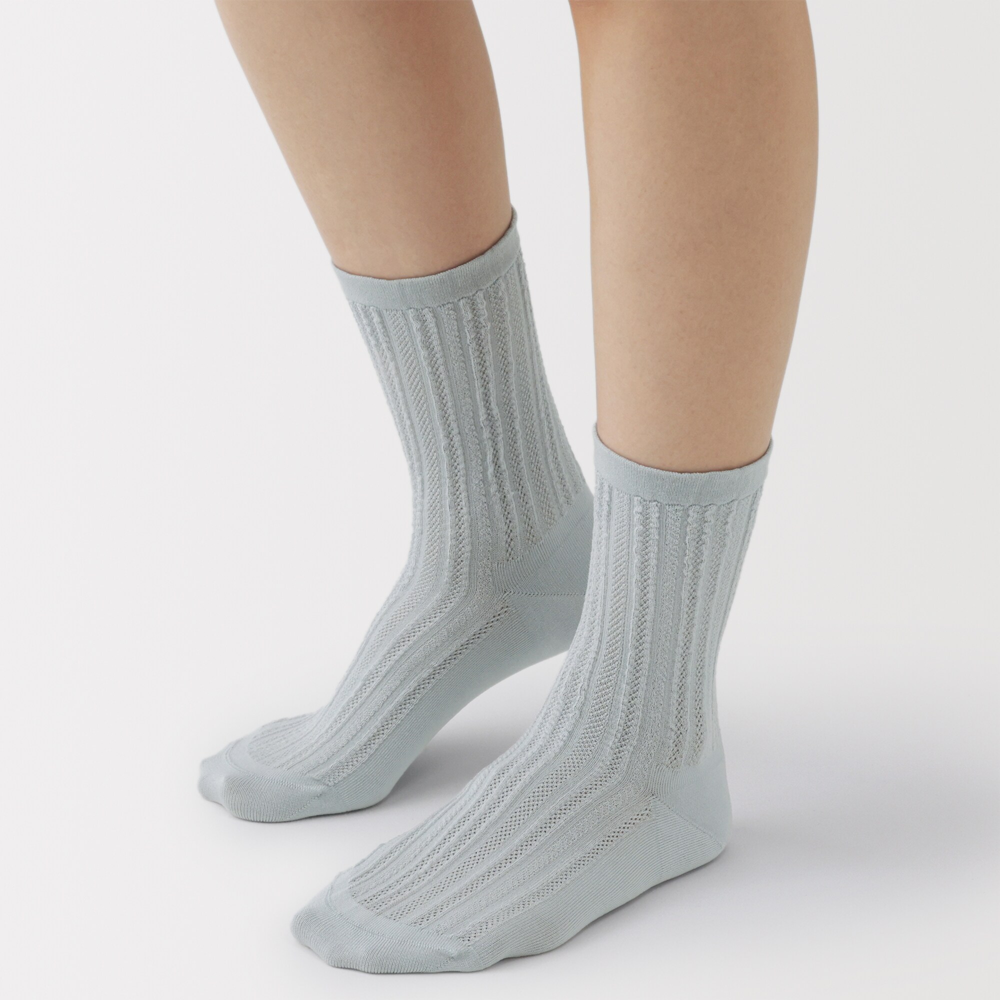 婦人　足なり直角　履き口やわらか　レーヨン混薄手　透かし編み靴下