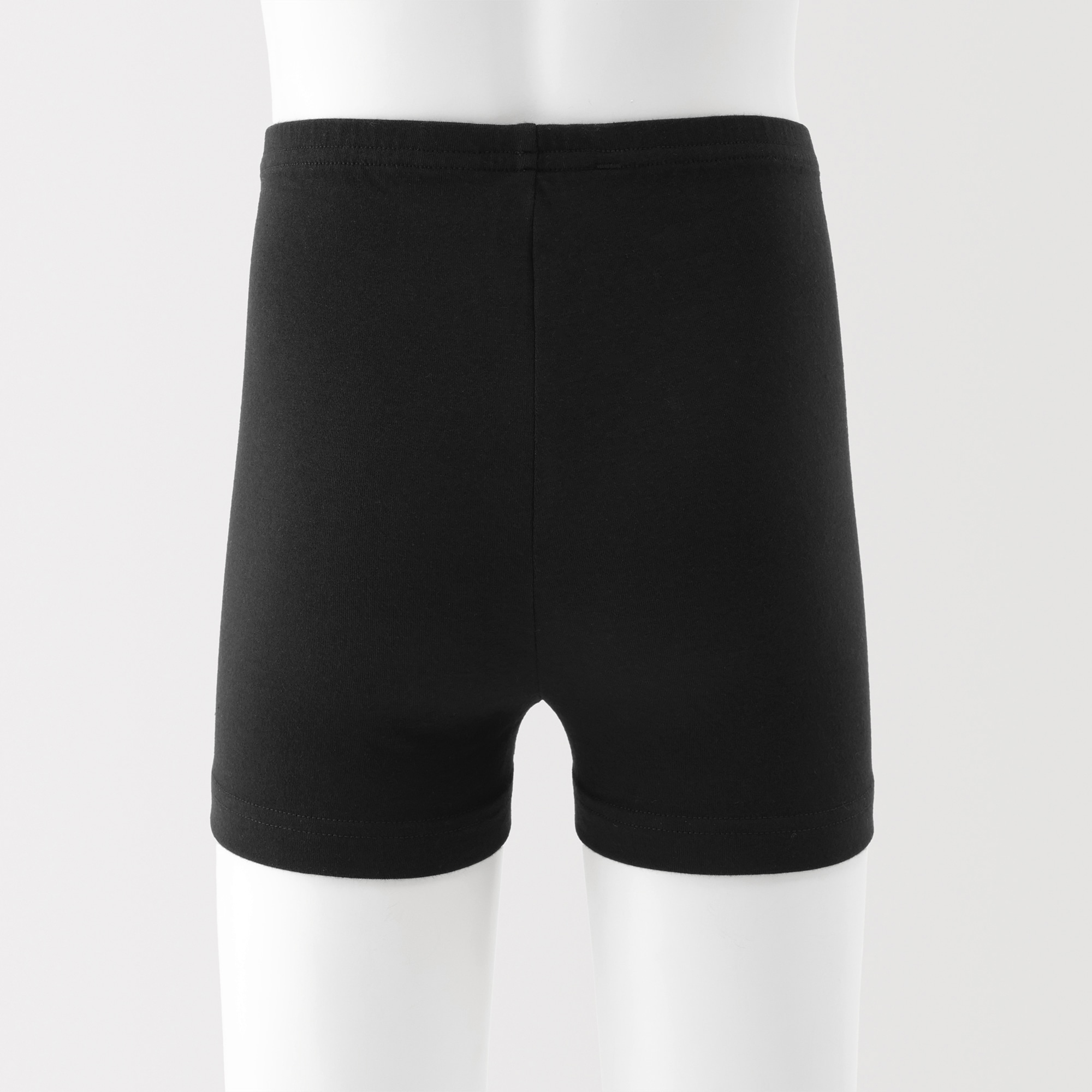 キッズ　ストレッチ天竺編み　スカートの下に履く　オーバーパンツ（一分丈レギンス）