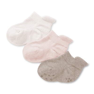 ベビー　足なり直角　スニーカーイン（３足組）