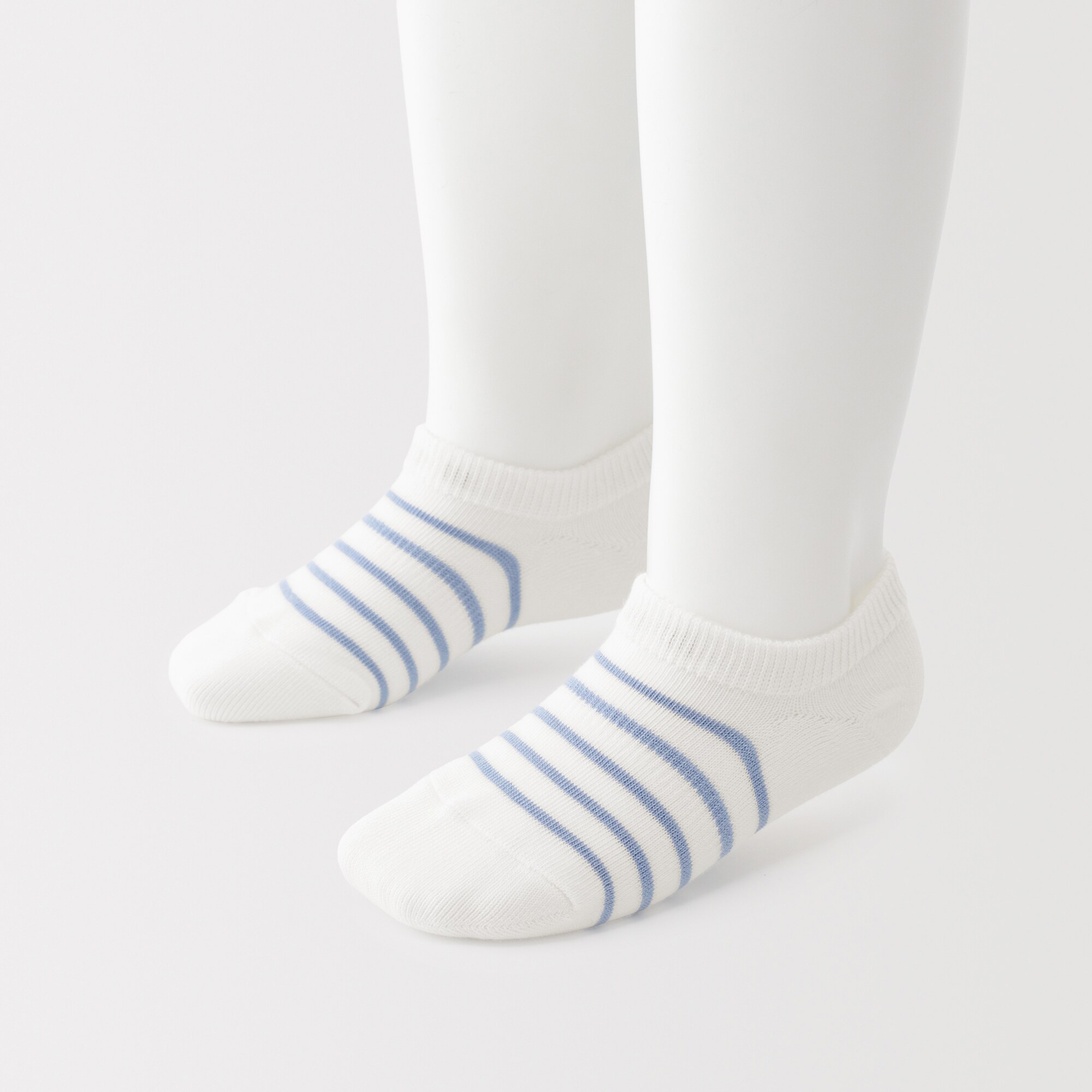 キッズ　足なり直角　スニーカーイン（柄・３足組）