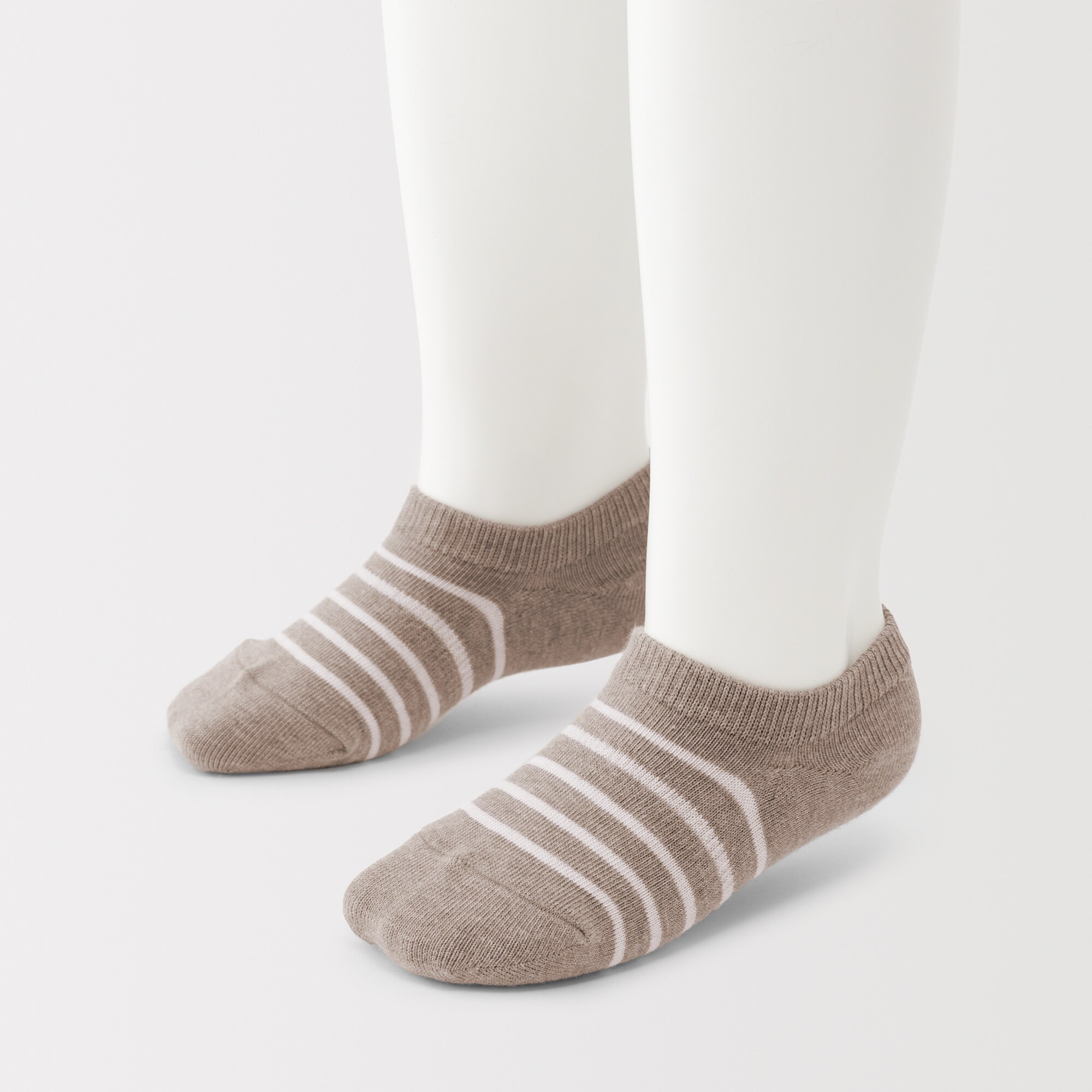 キッズ　足なり直角　スニーカーイン（柄・３足組）