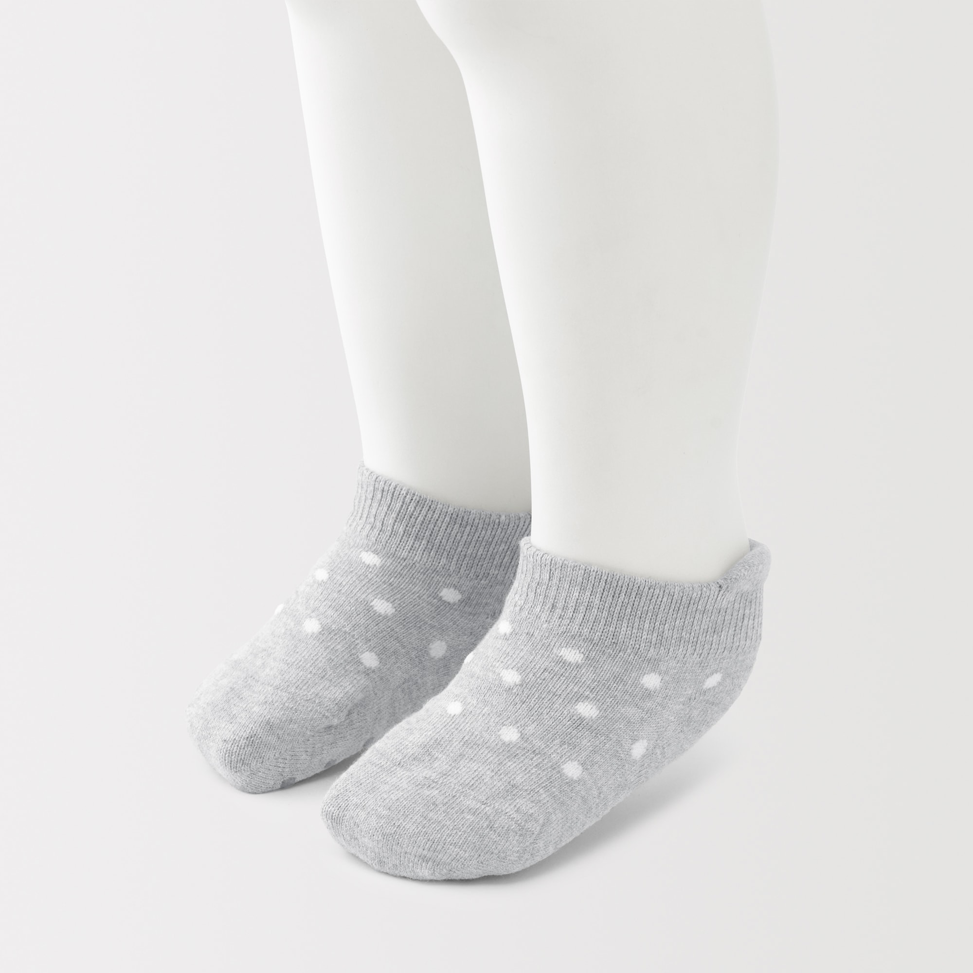 ベビー　足なり直角　スニーカーイン（柄・３足組）