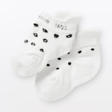 ベビー　足なり直角　スニーカーイン（柄・３足組）