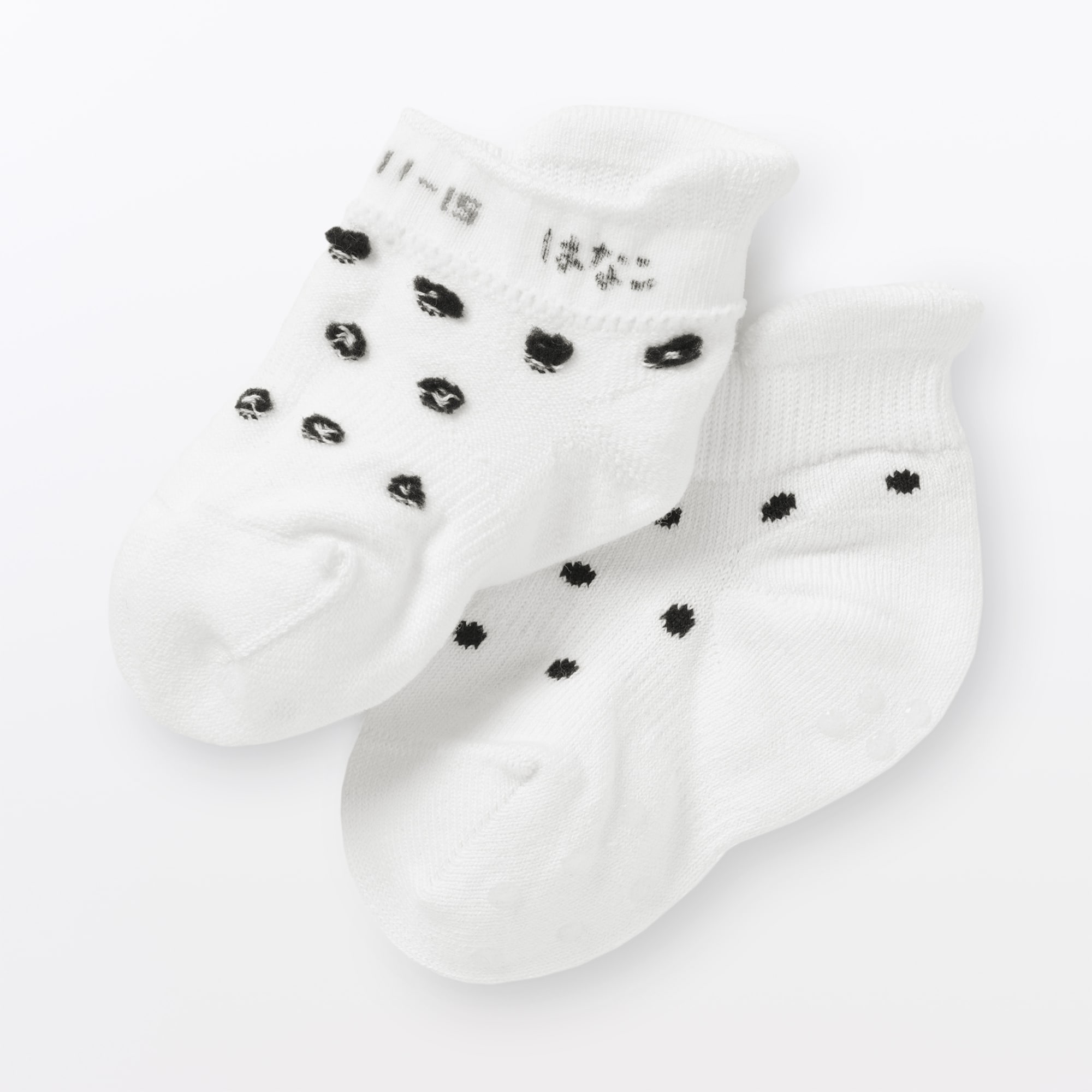 ベビー　足なり直角　スニーカーイン（柄・３足組）