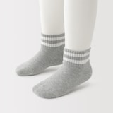 キッズ　足なり直角　ショート丈靴下（柄・３足組）