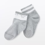 キッズ　足なり直角　ショート丈靴下（柄・３足組）