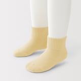 キッズ　足なり直角　ショート丈靴下（３足組）