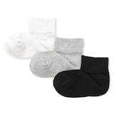 キッズ　足なり直角　ショート丈靴下（３足組）