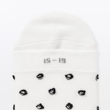 キッズ　足なり直角　靴下（ドット柄・３足組）