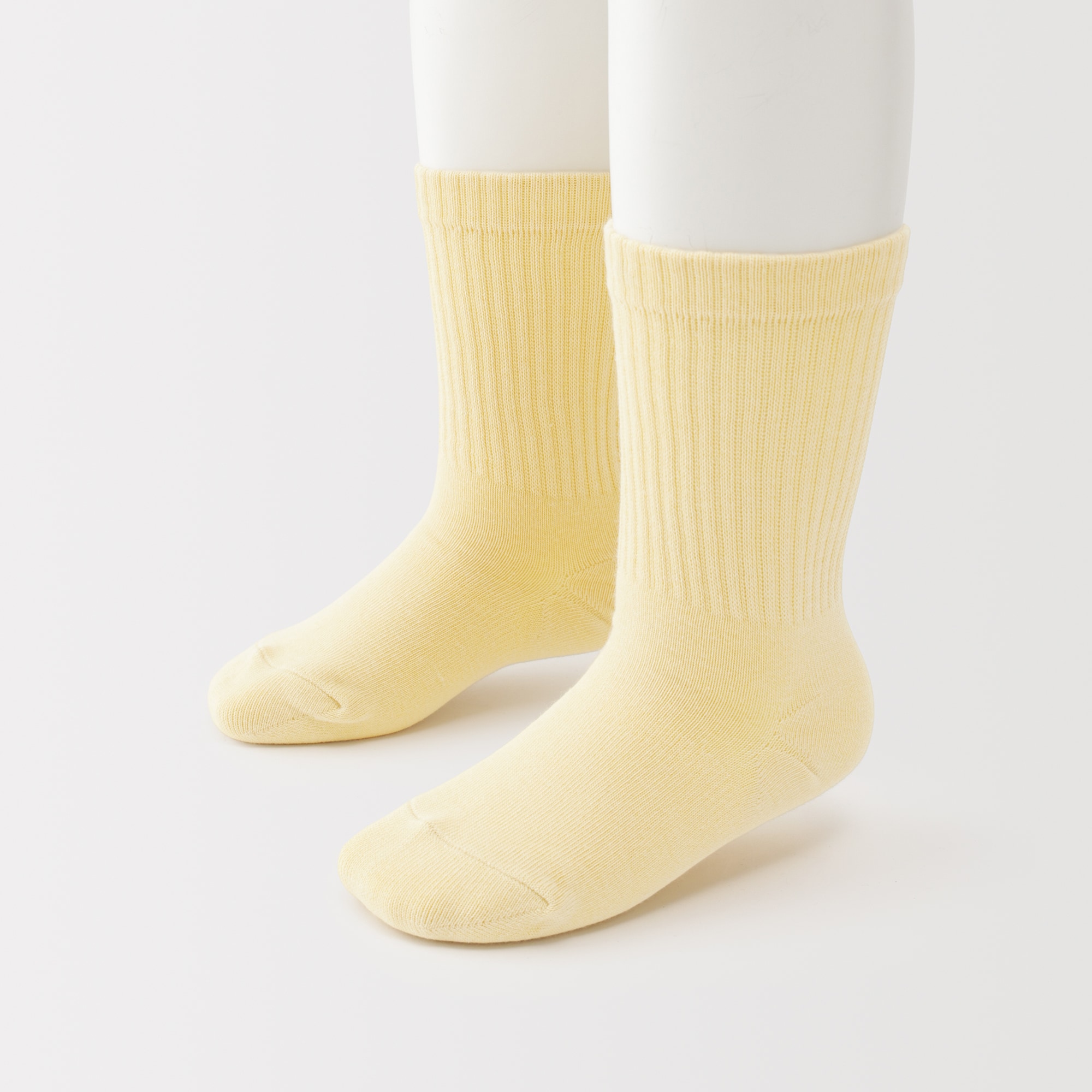 キッズ　足なり直角　リブ靴下（３足組）
