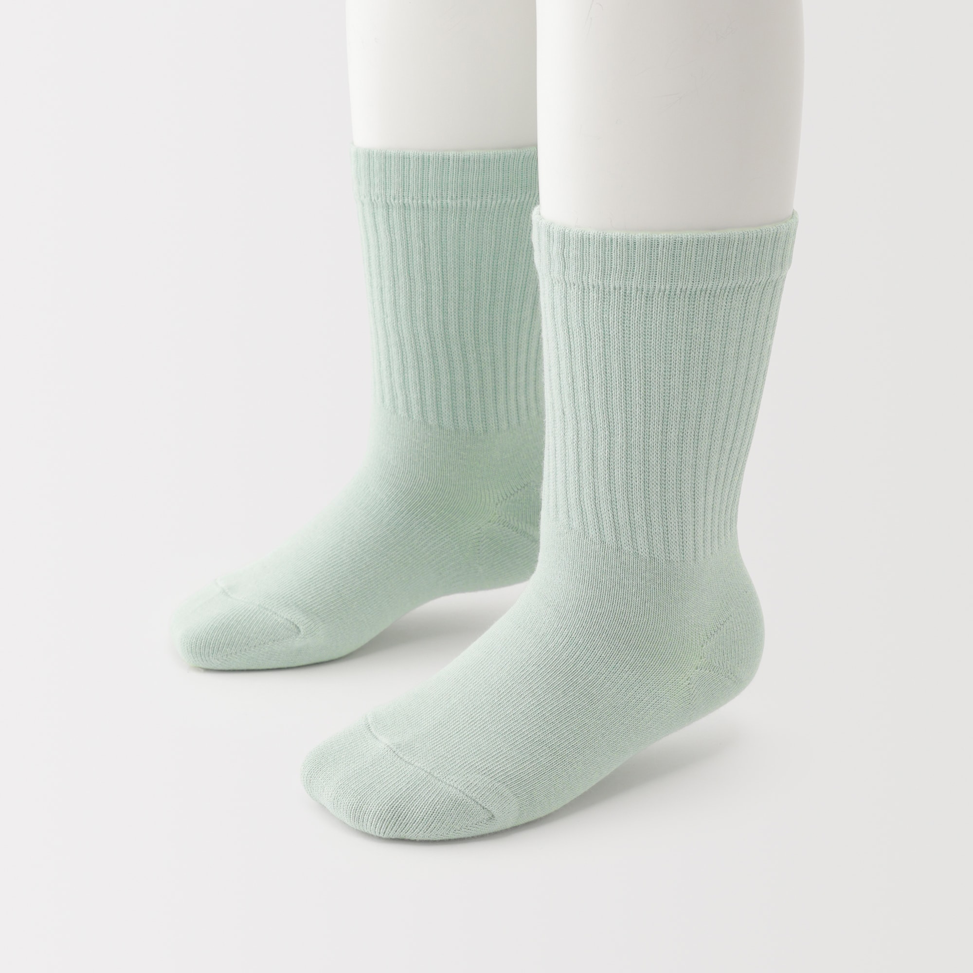キッズ　足なり直角　リブ靴下（３足組）