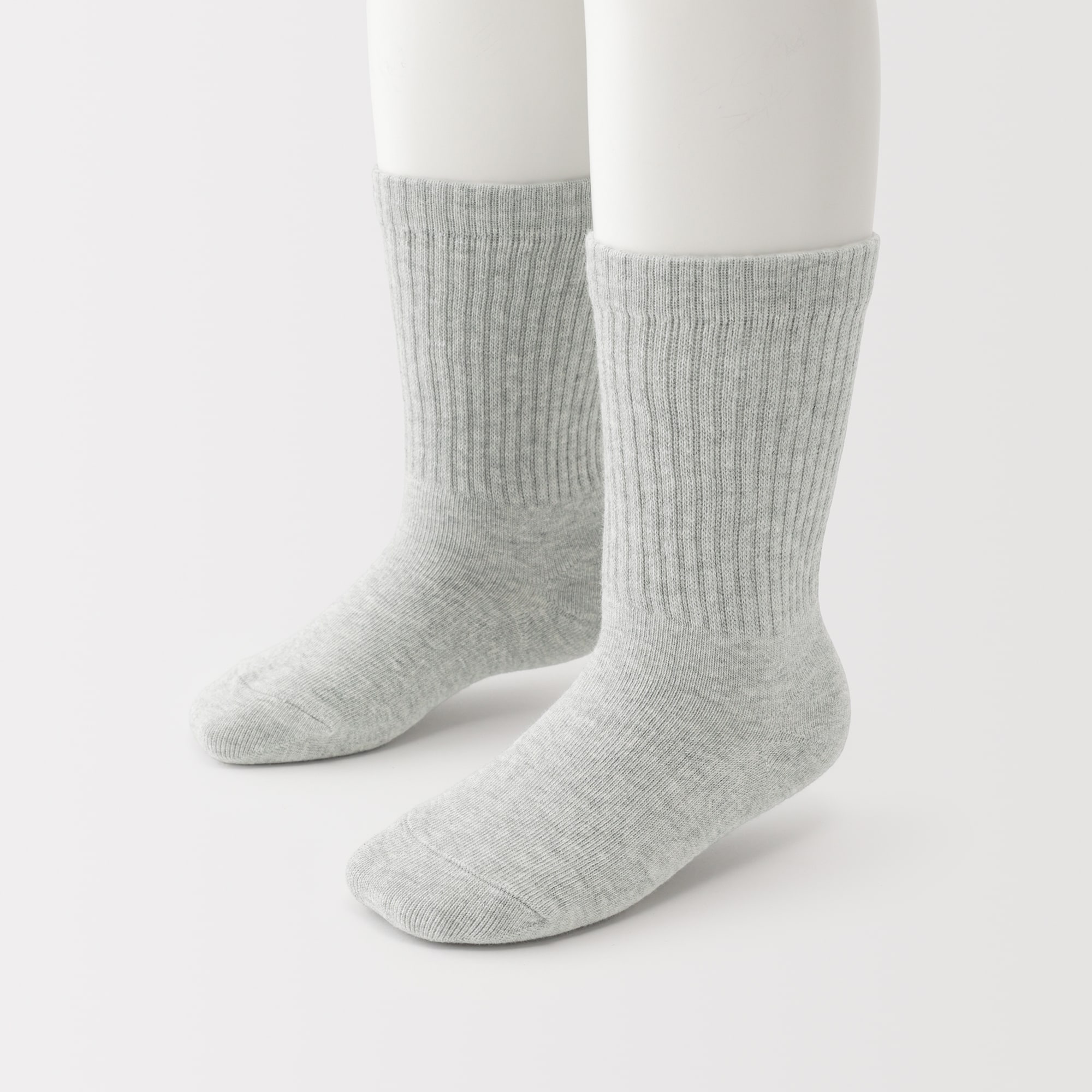 キッズ　足なり直角　リブ靴下（３足組）