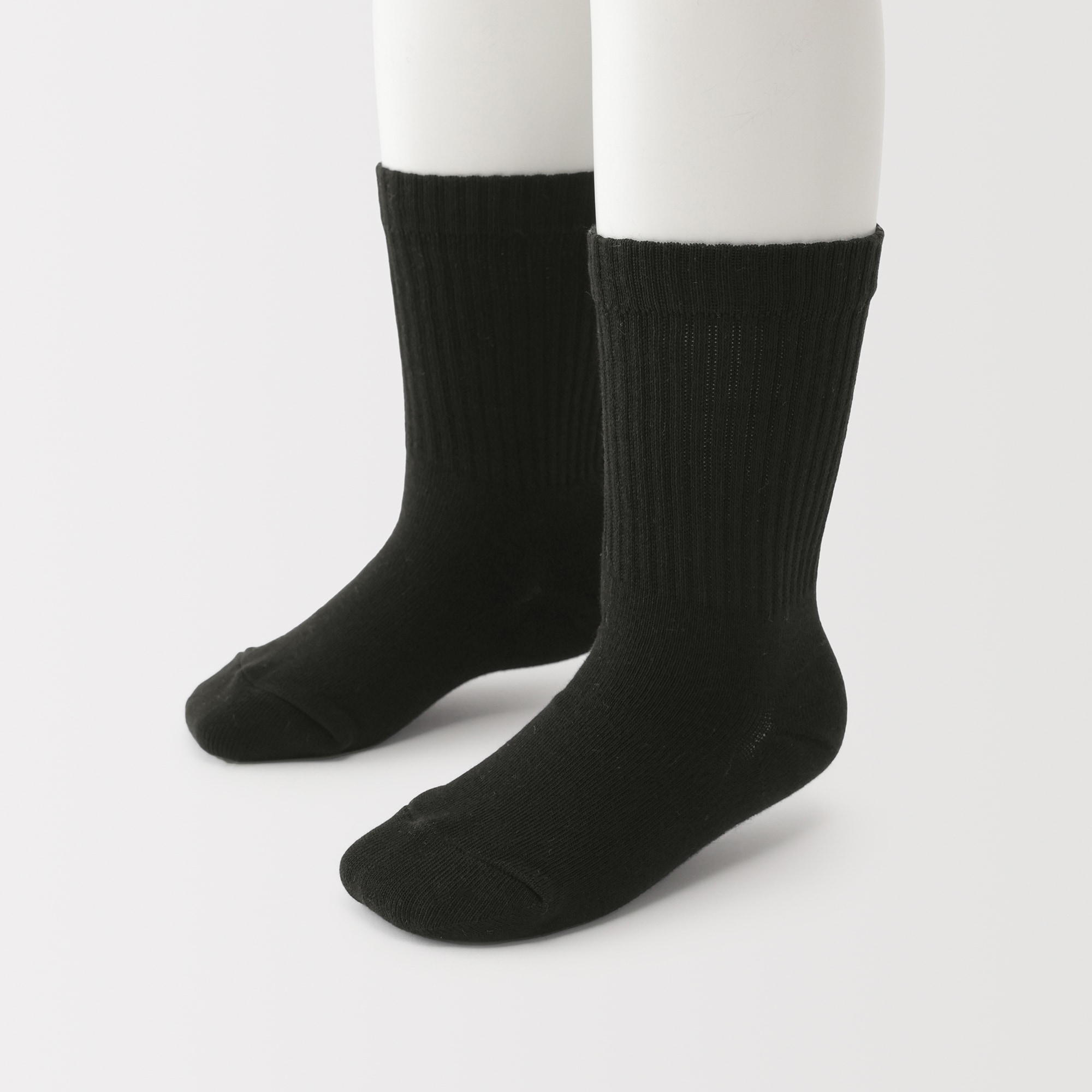 キッズ　足なり直角　リブ靴下（３足組）