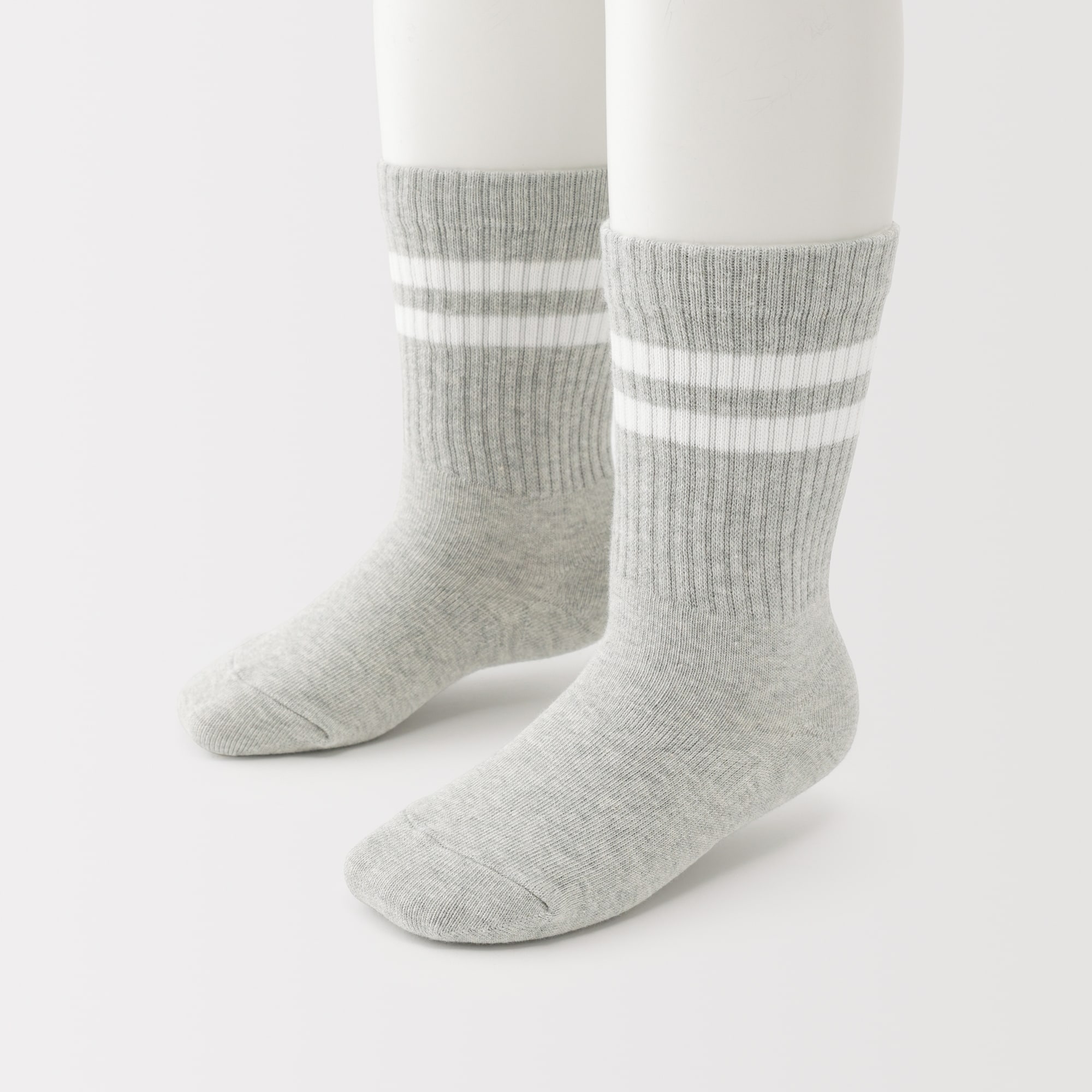 キッズ　足なり直角　リブ靴下（ライン・３足組）