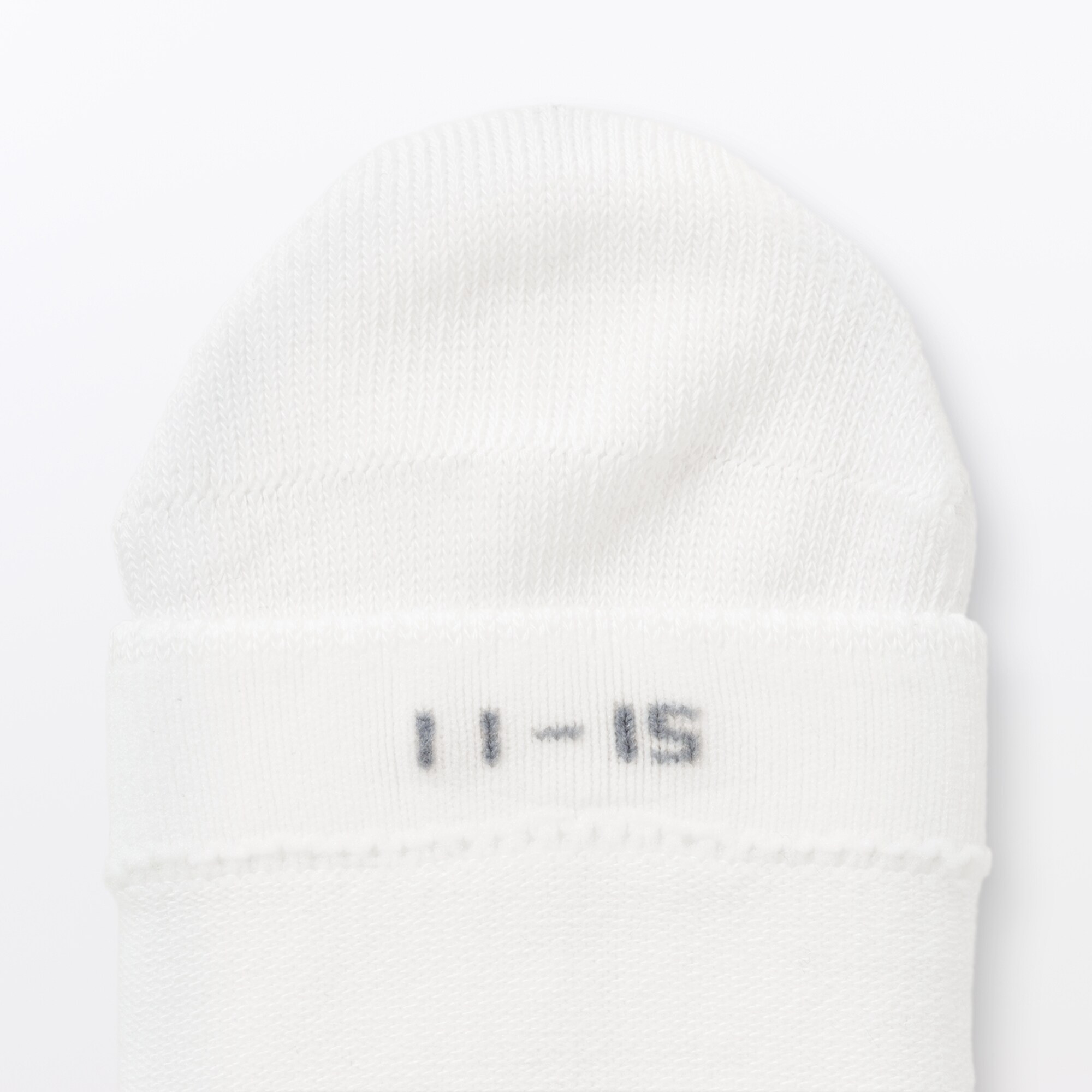 ベビー　足なり直角　ハイソックス（３足組）