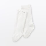 ベビー　足なり直角　ハイソックス（３足組）