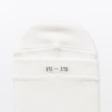 キッズ　足なり直角　ハイソックス（３足組）