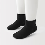 キッズ　足なり直角　ショート丈靴下（５足組）