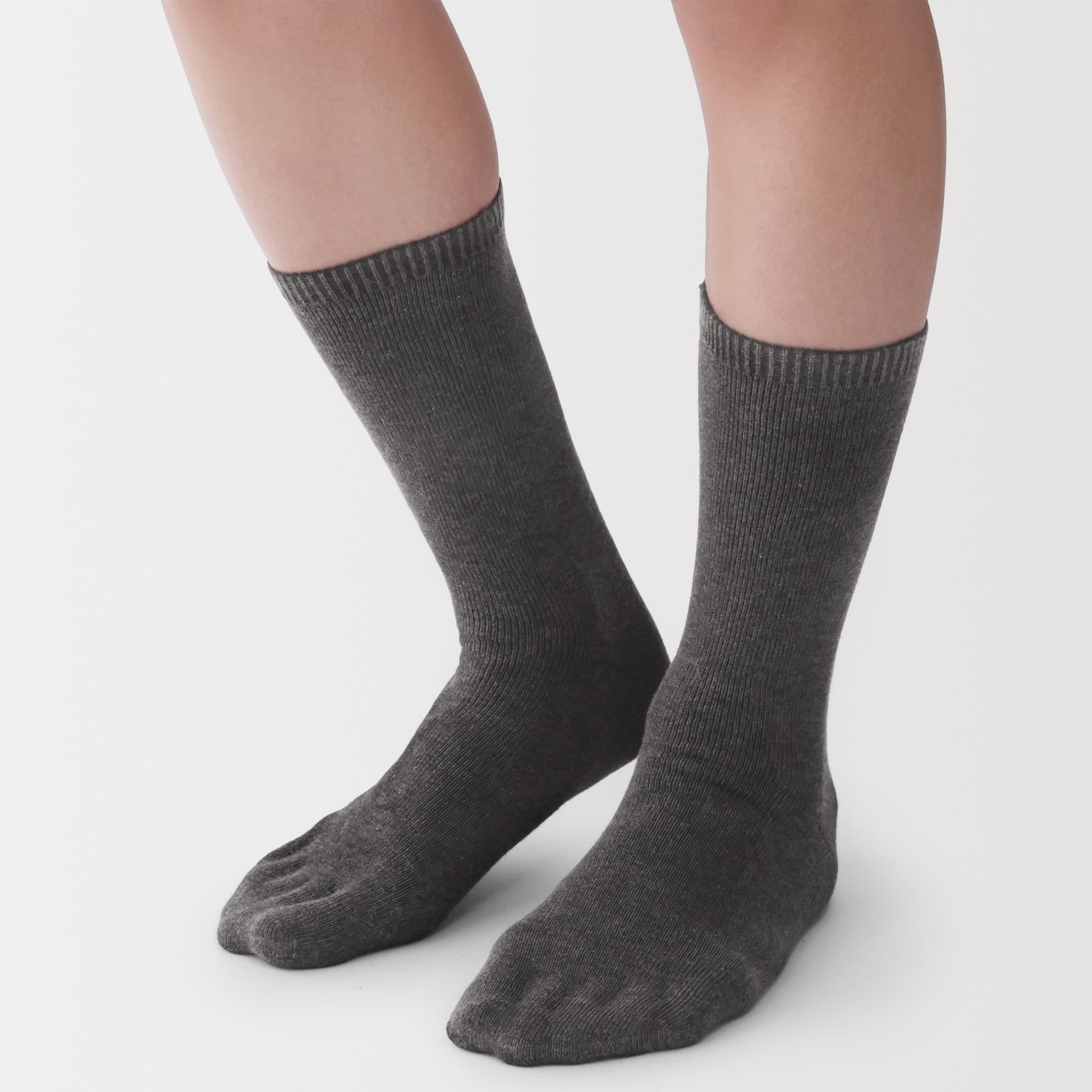 紳士　足なり直角　隠れ５本指靴下