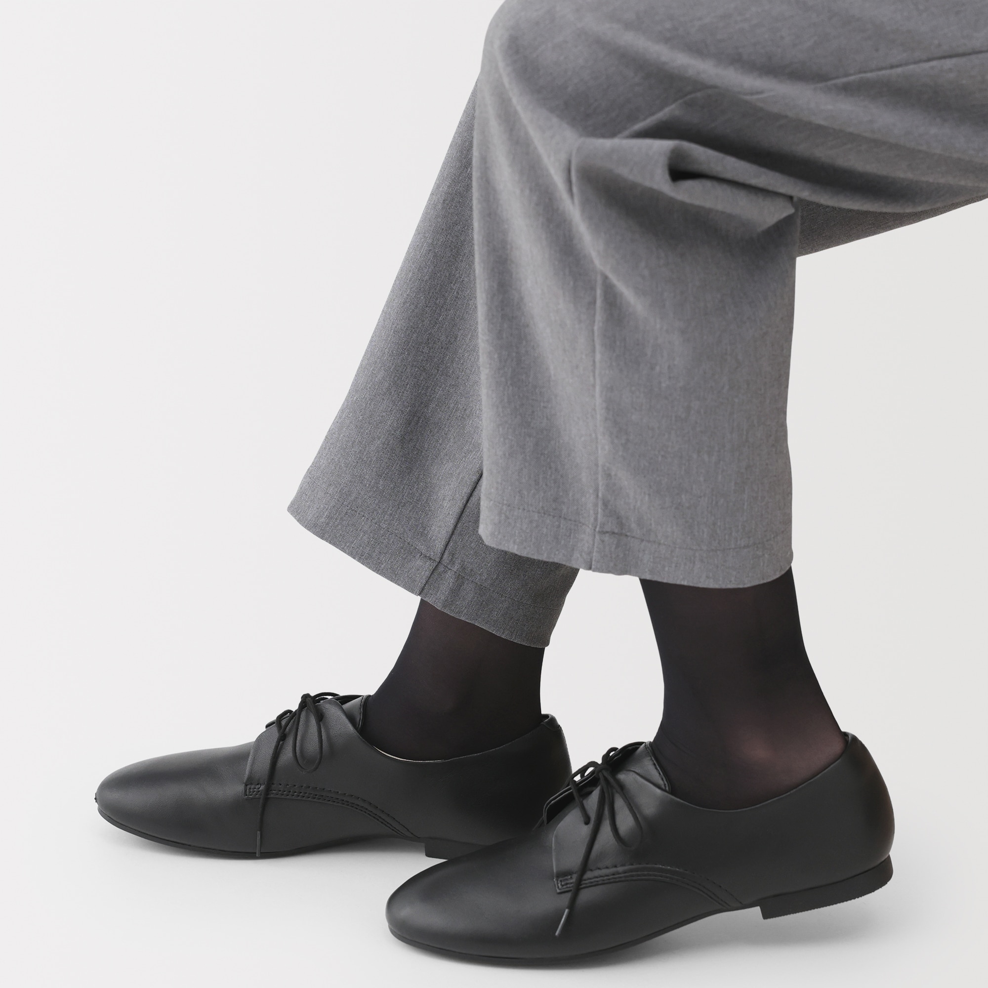 婦人　サポートタイプ・２０デニール　ひざ下丈ストッキング（３足組）