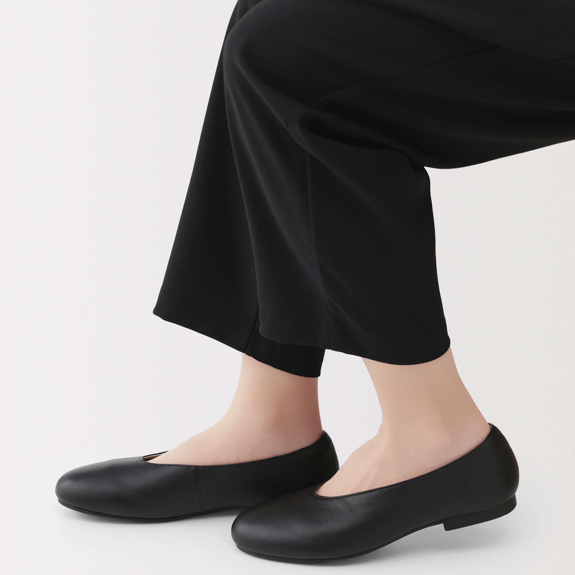 婦人　サポートタイプ・２０デニール　ひざ下丈ストッキング（３足組）