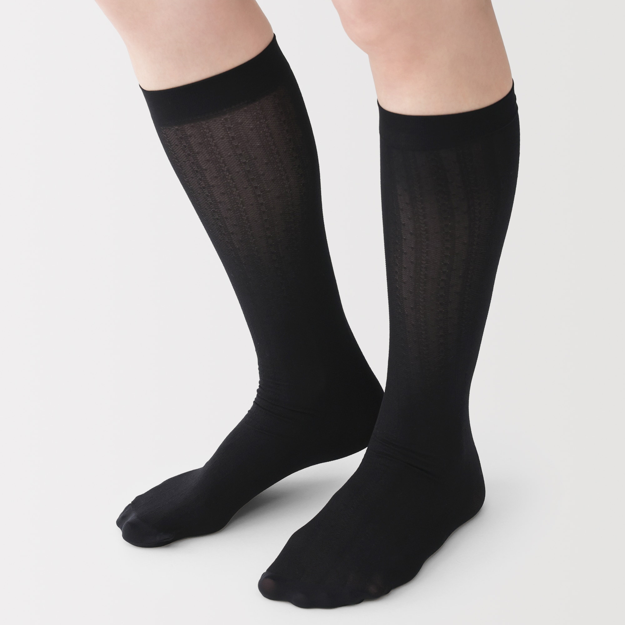 婦人　３０デニール　ドットストライプ柄ひざ下丈ストッキング