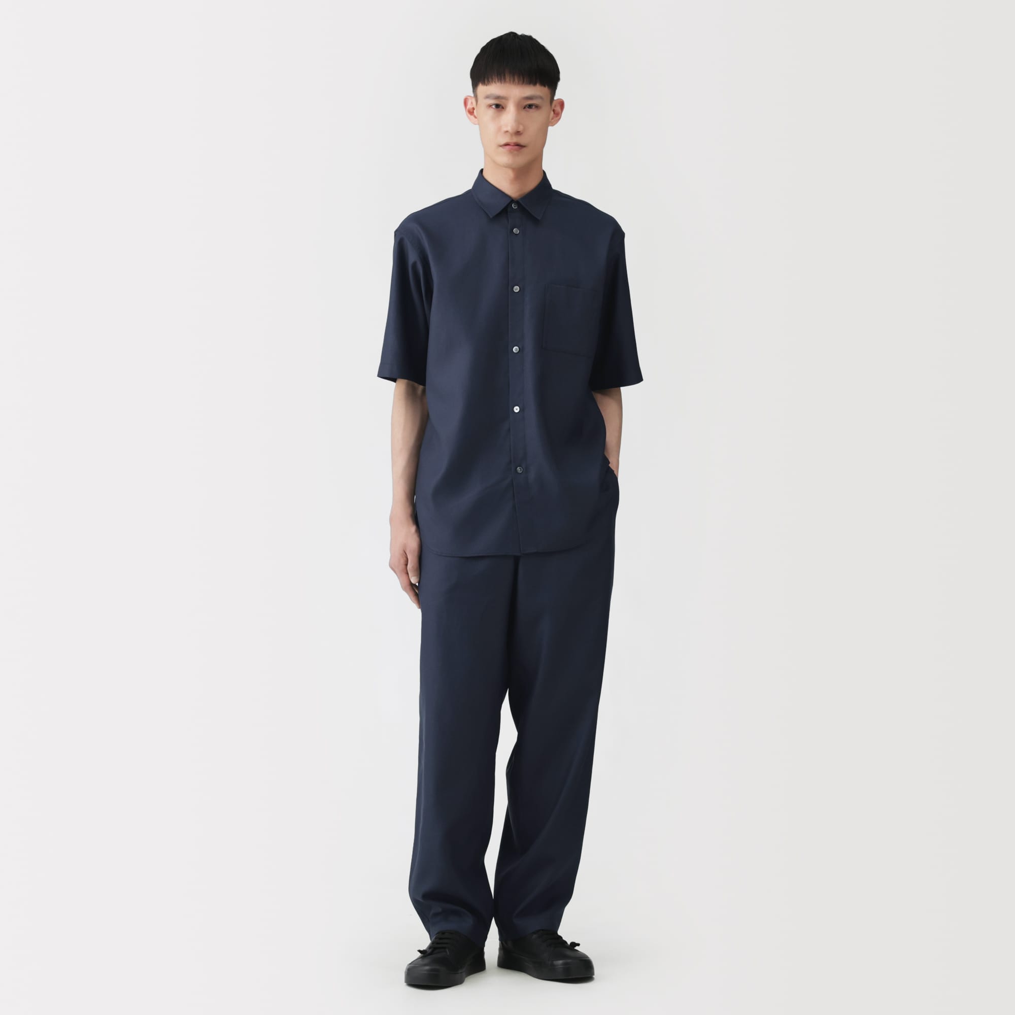 新品未使用 MUJI Labo 和紙混ドビー織りイージーパンツ PRY シュウト 紳士 和紙混ドビー織り イージーパンツ | 無印良品