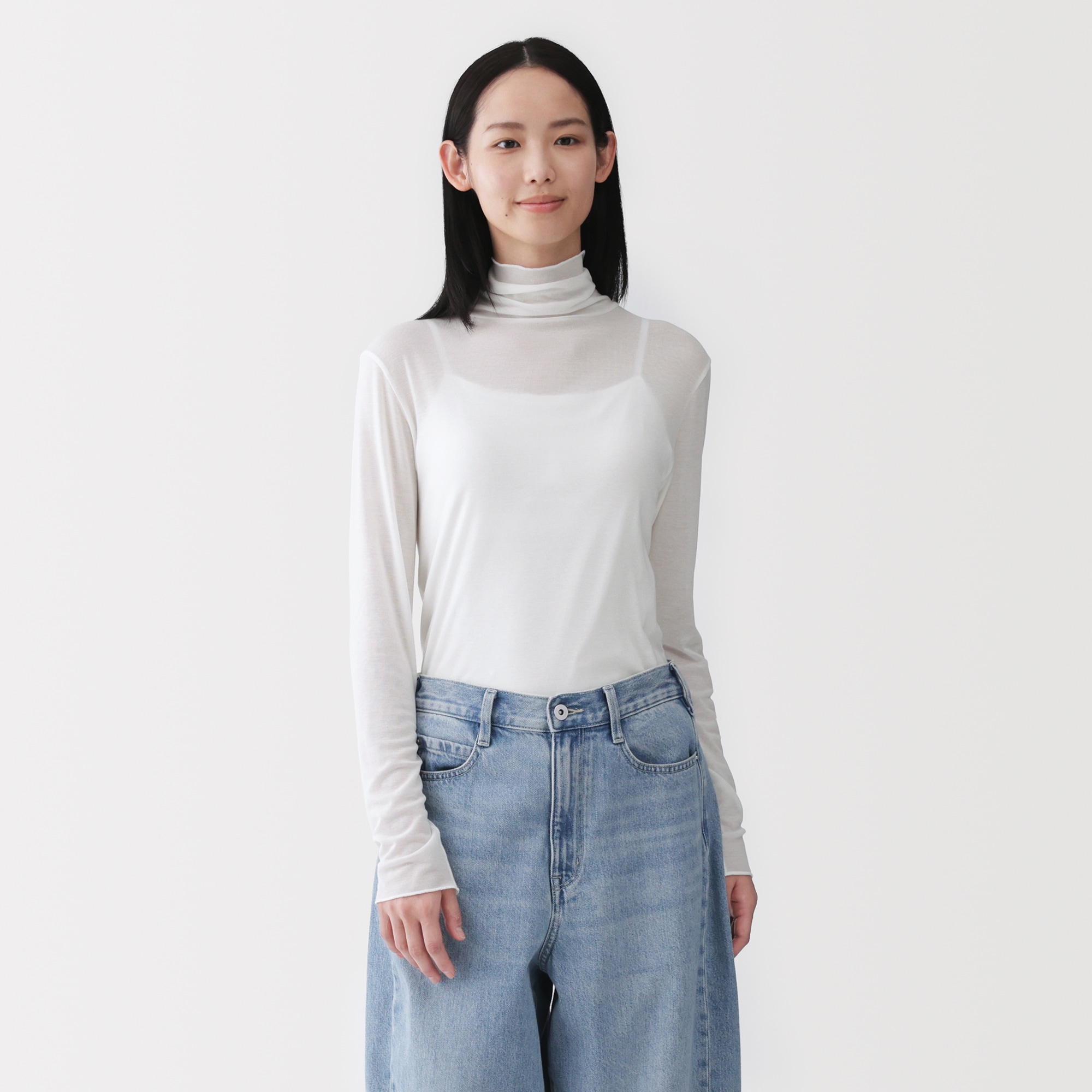 婦人　なめらかシアータートルネック長袖Ｔシャツ