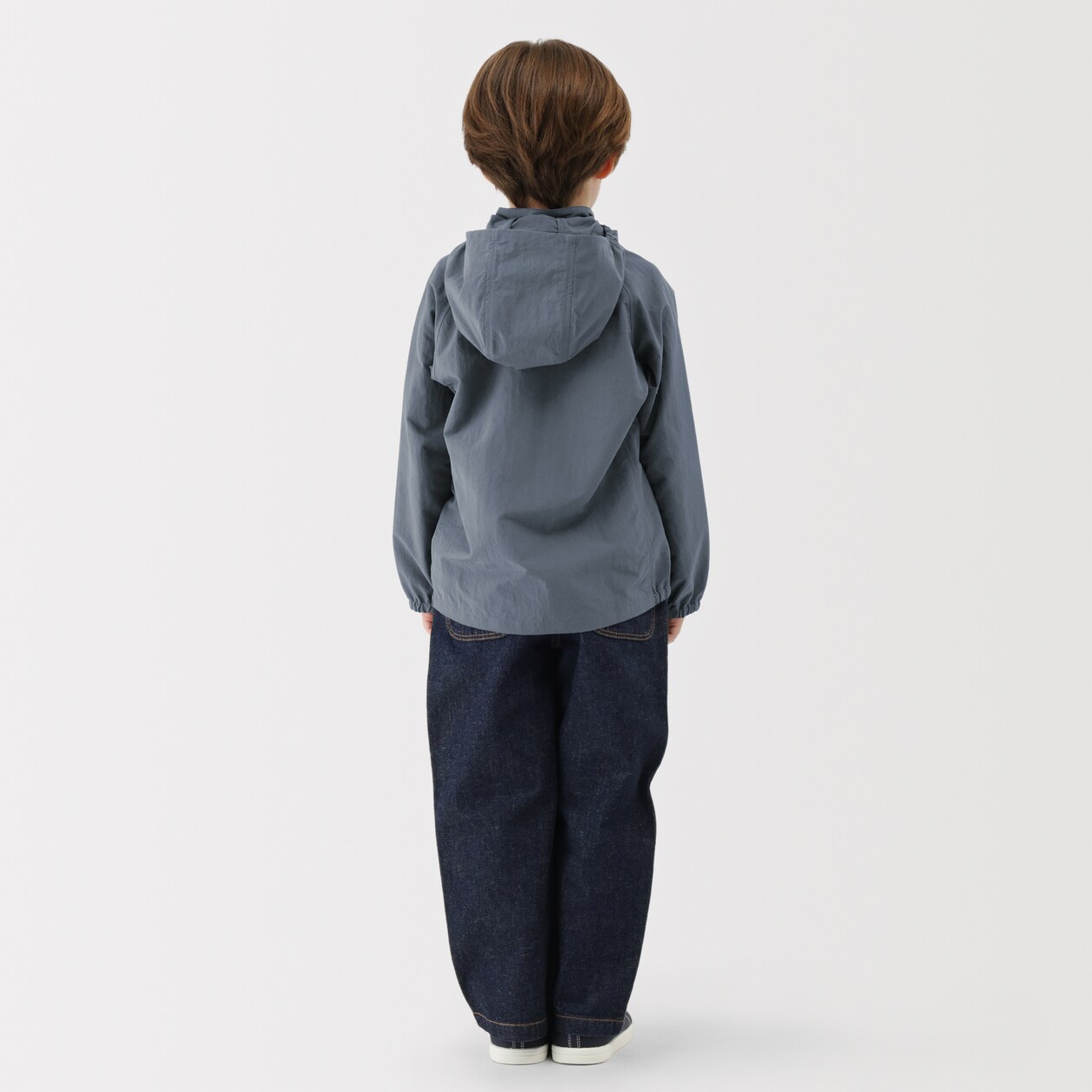 キッズ　撥水ナイロンＵＶカットフード付きジャケット