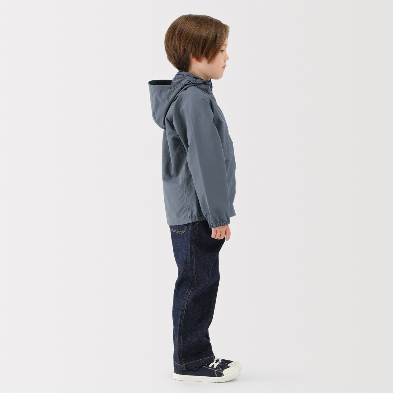 キッズ　撥水ナイロンＵＶカットフード付きジャケット