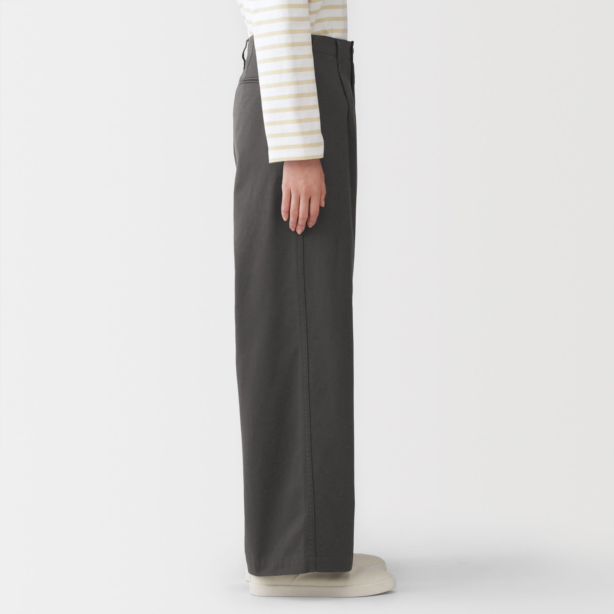 婦人　ムラ糸　チノタックワイドパンツ