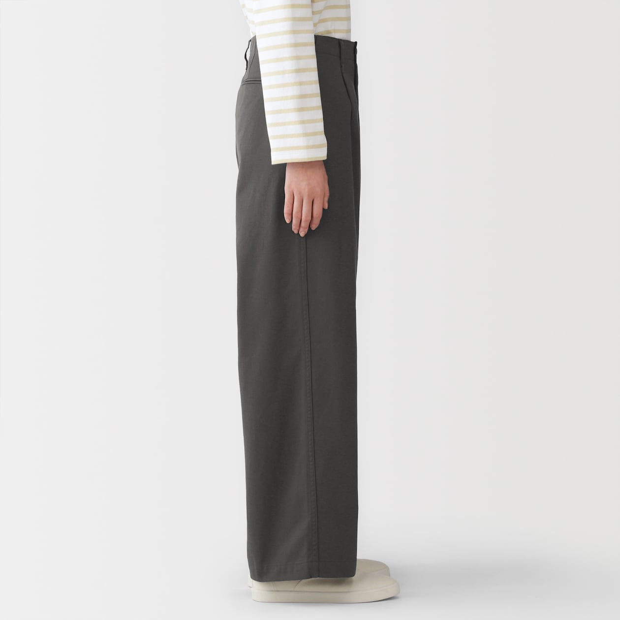 婦人　ムラ糸　チノタックワイドパンツ