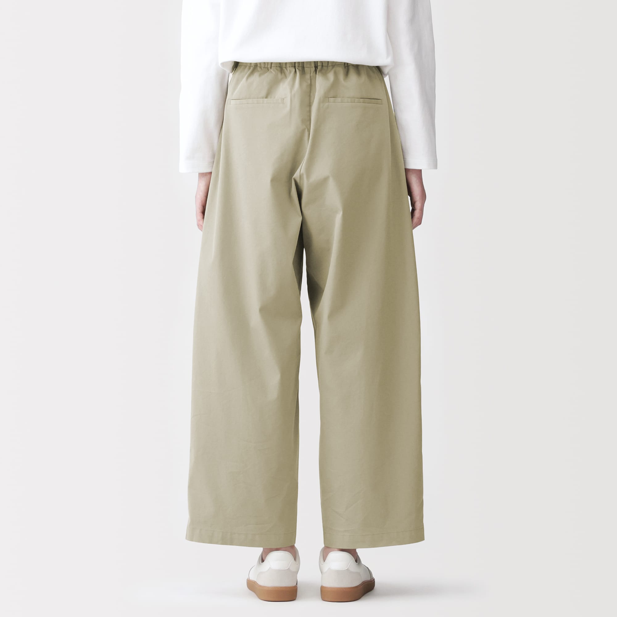 婦人　高密度ツイル　ワイドテーパードパンツ