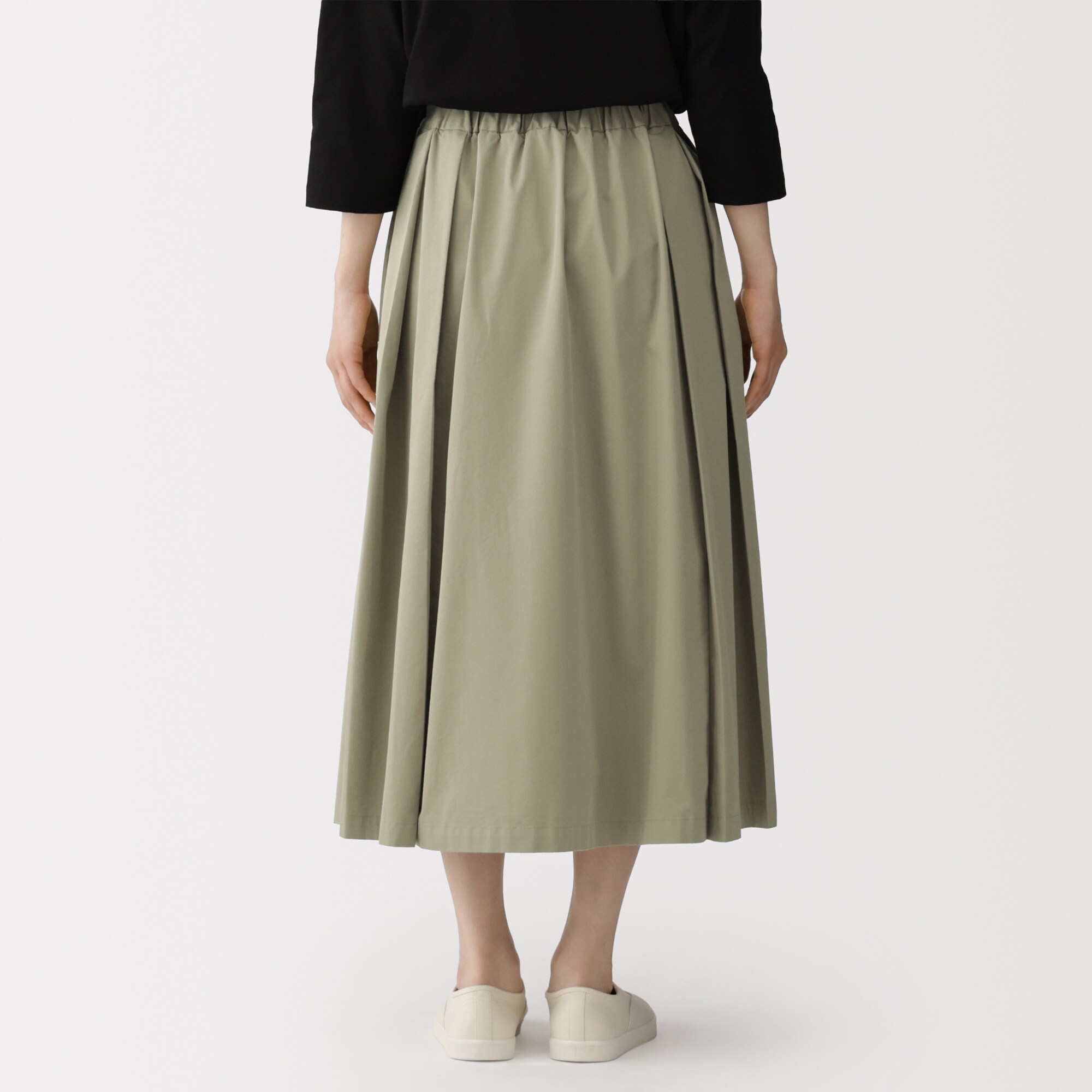 婦人　高密度ツイル　タックフレアスカート
