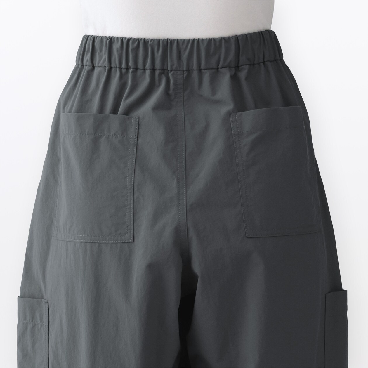 婦人　撥水　ユーティリティーイージーワイドパンツ