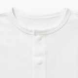 キッズ　ＵＶカット梨地編みクルーネックカーディガン