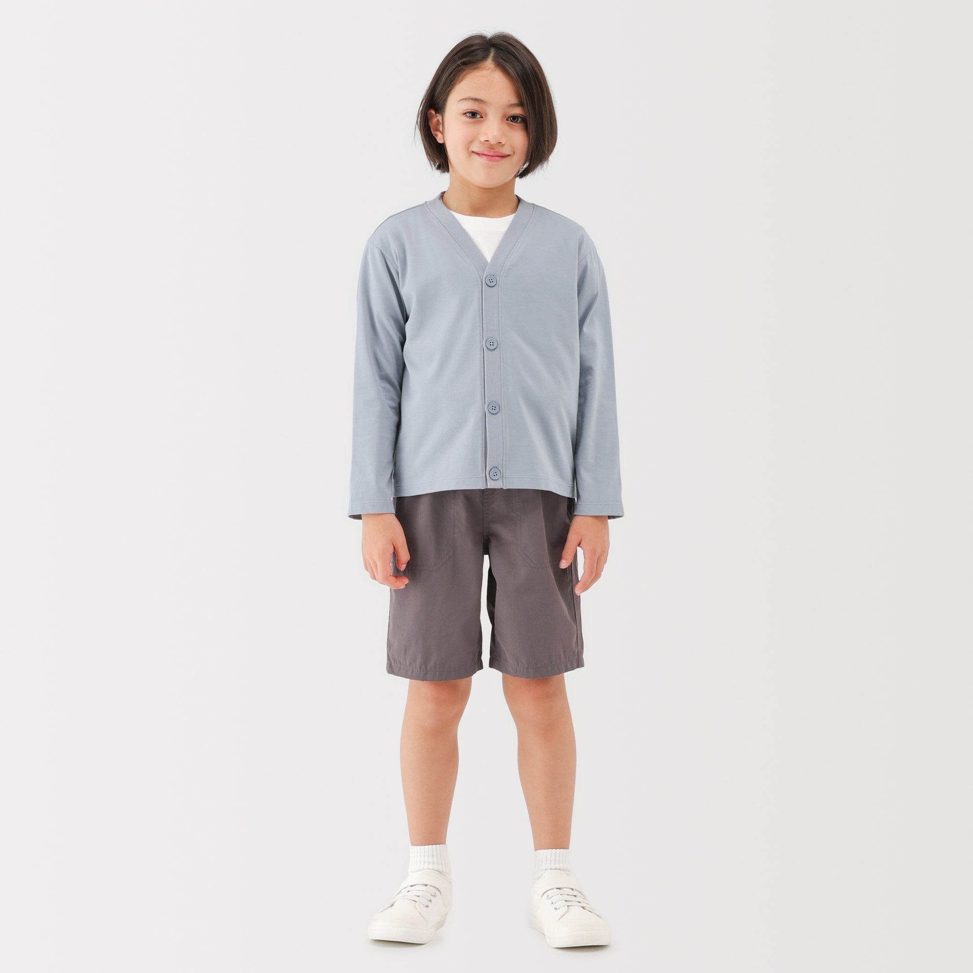 キッズ　涼感ＵＶカットＶネックカーディガン