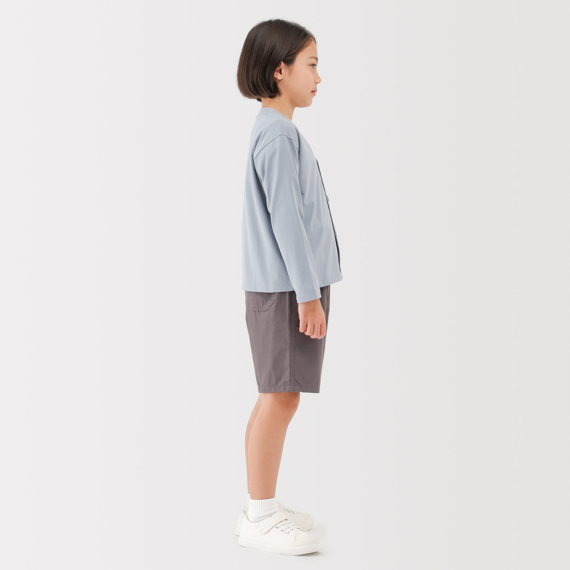 キッズ　涼感ＵＶカットＶネックカーディガン