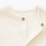 ベビー　脇に縫い目のない鹿の子編み半袖ショートオール