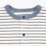 ベビー　脇に縫い目のないリブ編み半袖ショートオール