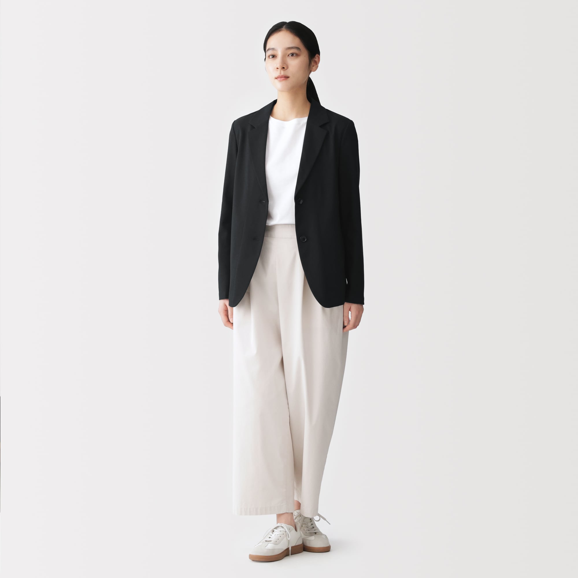 婦人　撥水　ストレッチ　テーラードジャケット