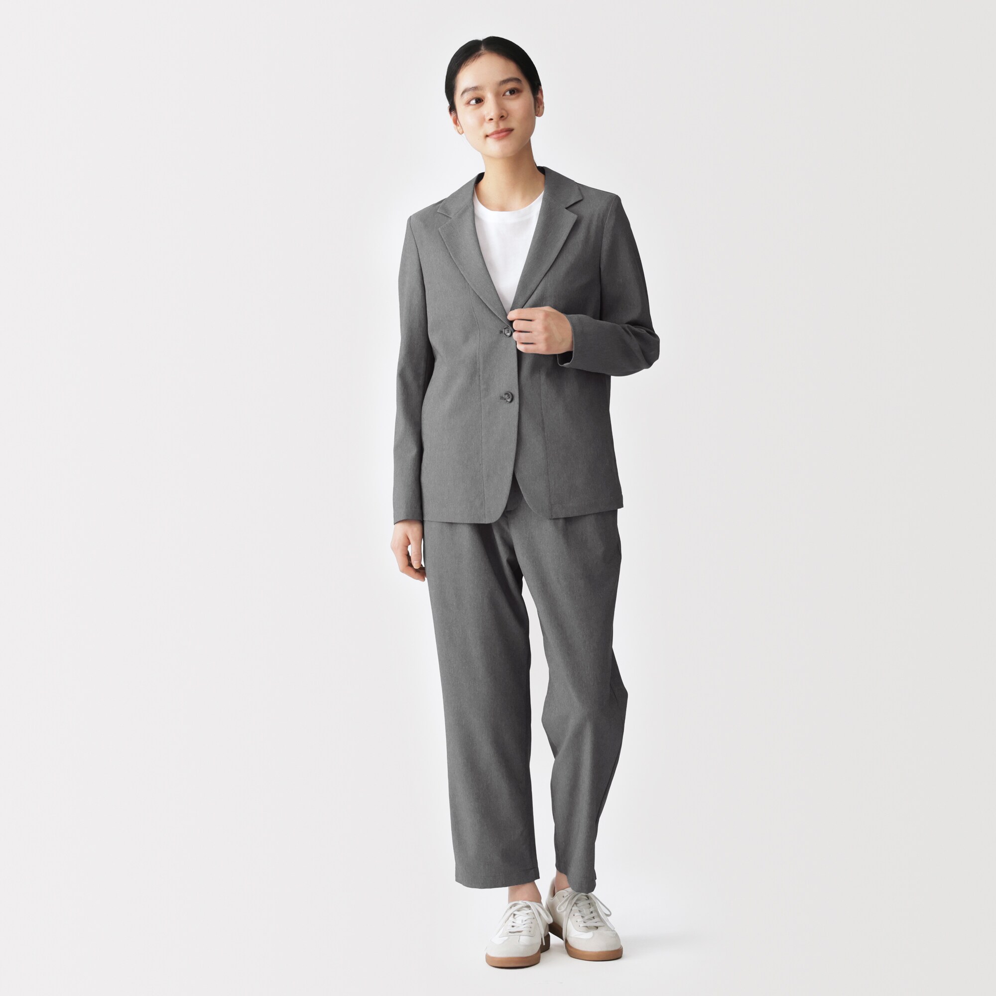 婦人　撥水　ストレッチ　テーラードジャケット