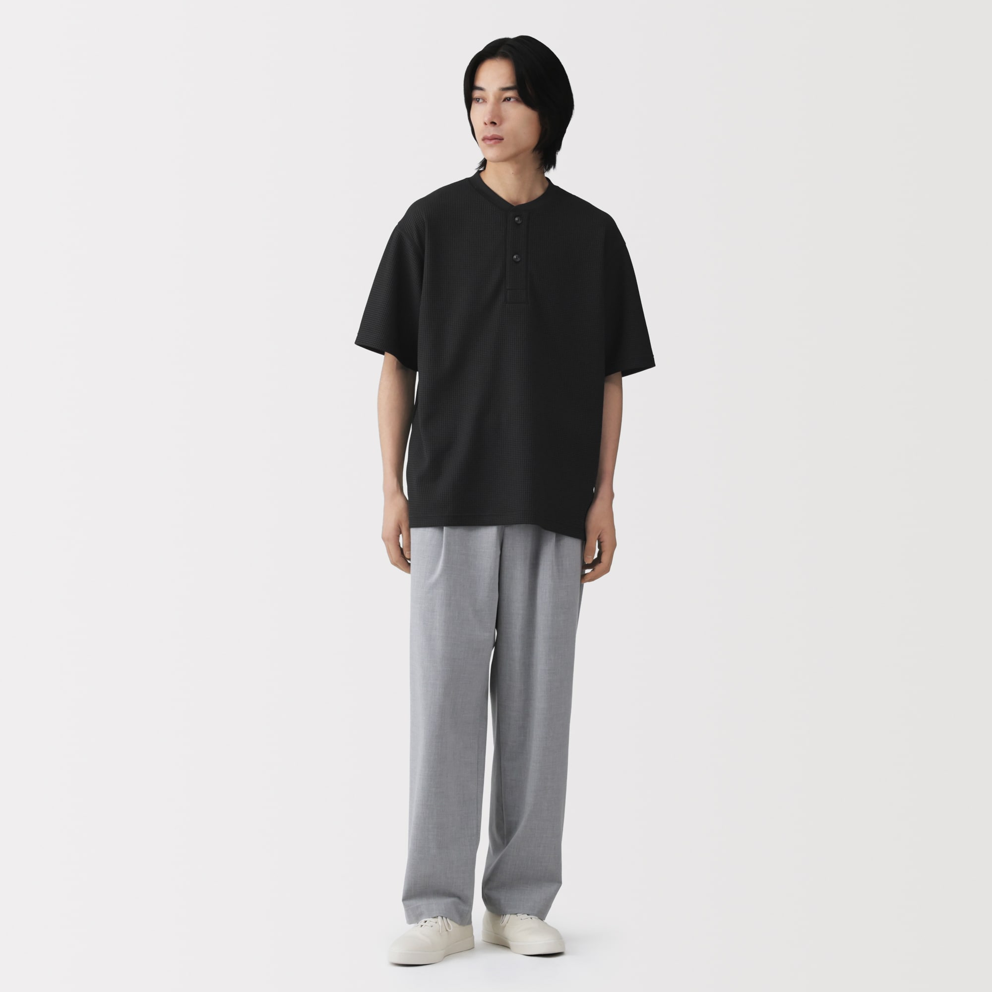 紳士　ＵＶカット乾きやすいワッフルヘンリーネック半袖Ｔシャツ